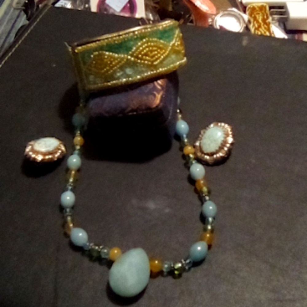 GlassNecklace clip earrings and sequences and bead deco bracelet set Turquoise
